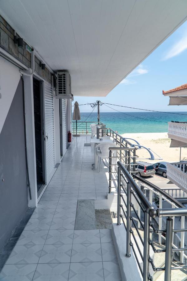 סארטי Cocoon Hotel-Beach Bar מראה חיצוני תמונה